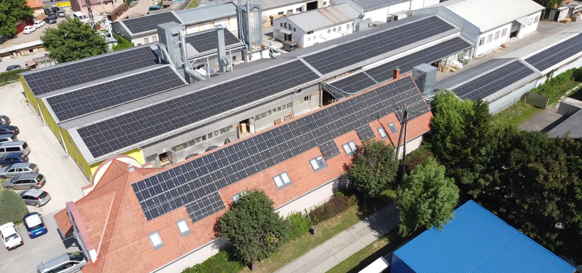 Newergies - Ipari napelemes rendszer teljes körű megvalósítása