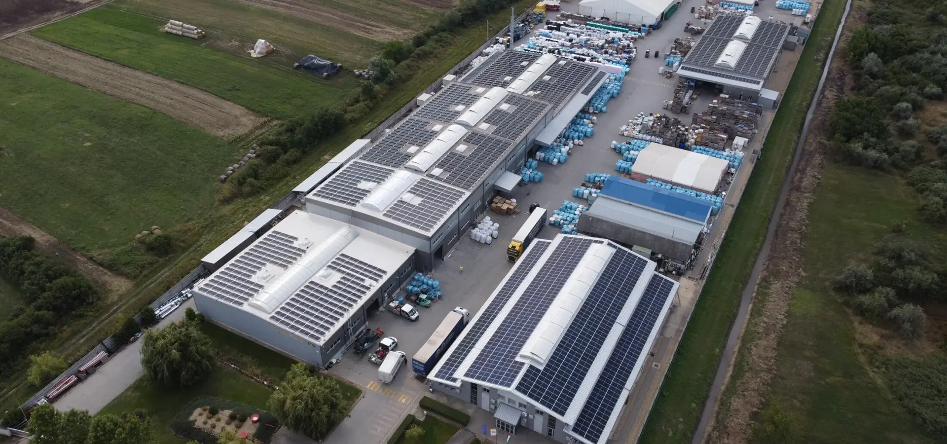 Newergies - Ipari napelemes rendszer teljes körű megvalósítása